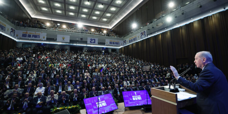 Ana Muhalefet Liderinden Net Çağrı: Erken Seçim Gündeme Geldi