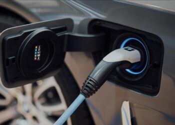 AVM ve İşlek Caddelerde Şarj İstasyonu Fiyatları Artacak