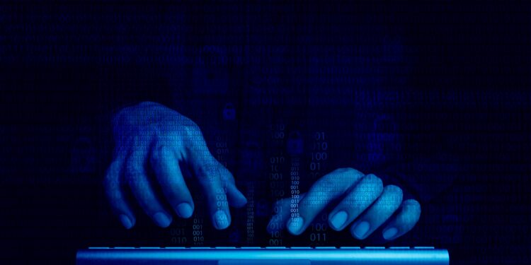 Yapay Zeka Tehdidi: Sahte BT Çalışanları Şirketleri İçeriden Tehlikeye Atıyor