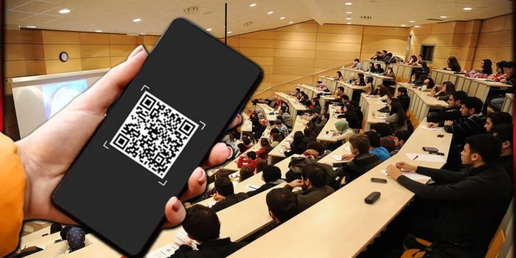 Öğrenci Takibi ve Konum Zorunluluğu: QR Yoklama Veri Mahremiyetini Nasıl Etkiler?