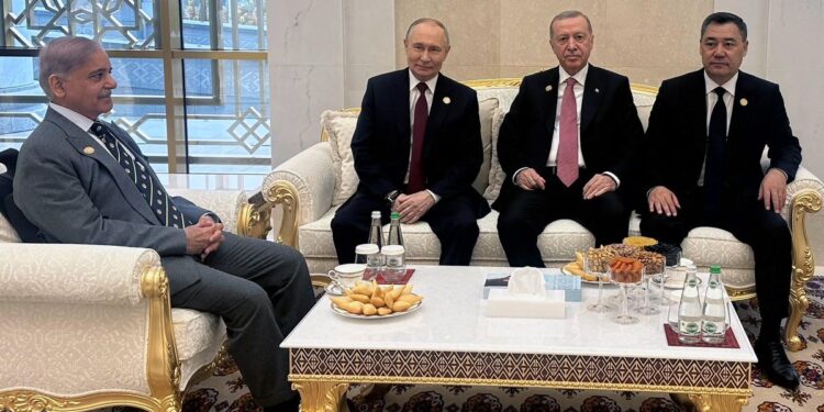 Dörtlü Liderler Buluşması: Bölgesel İttifak Güçleniyor