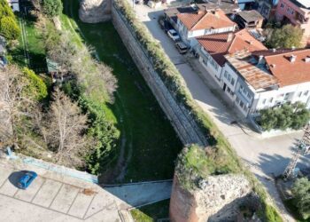 İznik Belediye ve İmar Planı Test Ediliyor: Tarihi Surlar İçinde Yapılaşma Riskine Karşı Sınır